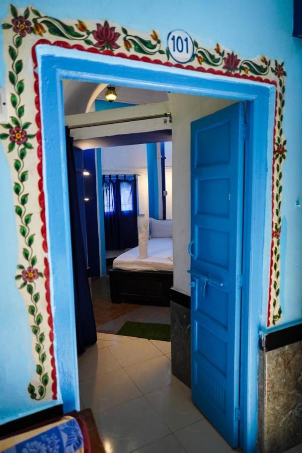 Dylan Cafe And Guest House Τζοντχπούρ Εξωτερικό φωτογραφία